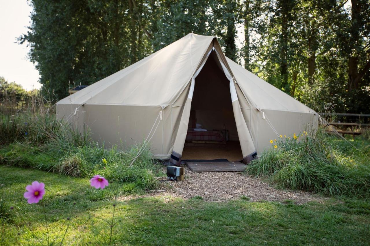 Horsley Hale Farm Glamping Hotel Ели Екстериор снимка