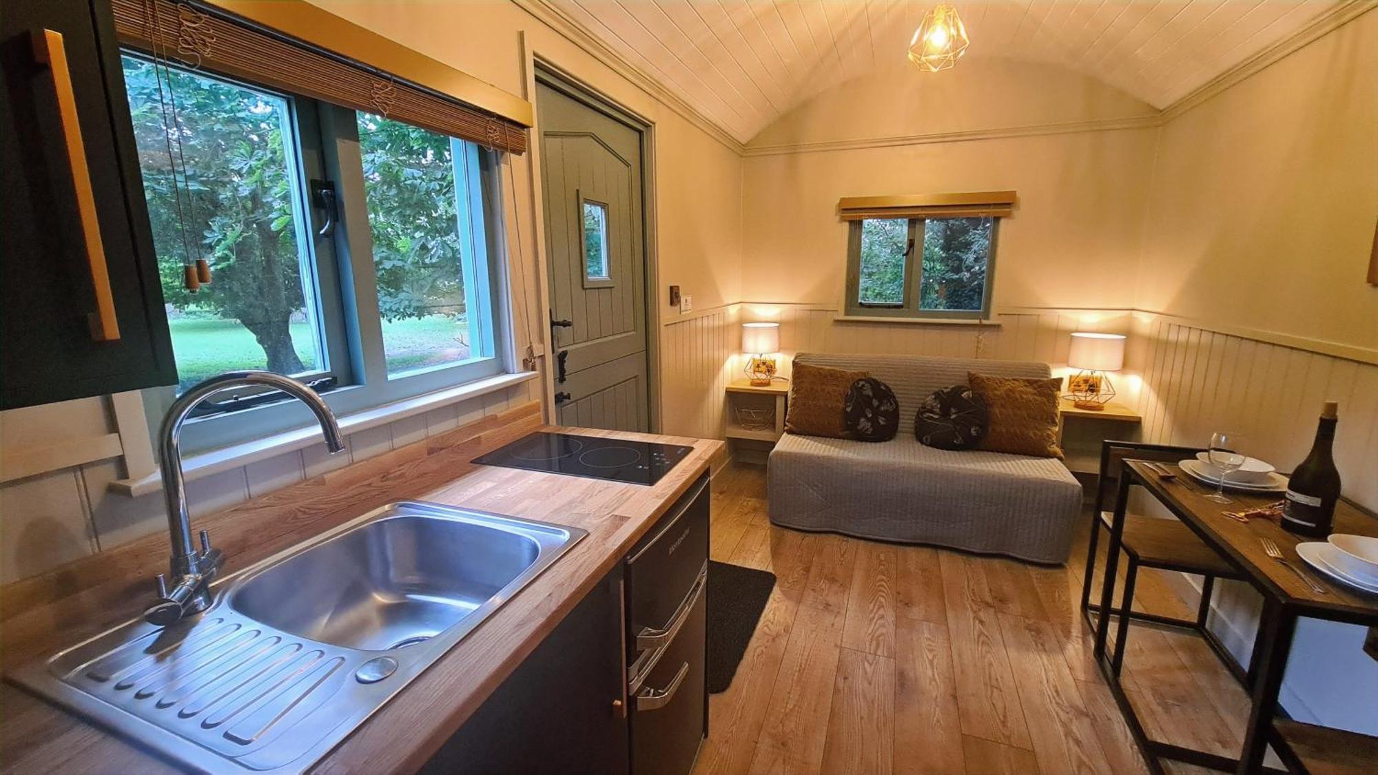 Horsley Hale Farm Glamping Hotel Ели Екстериор снимка