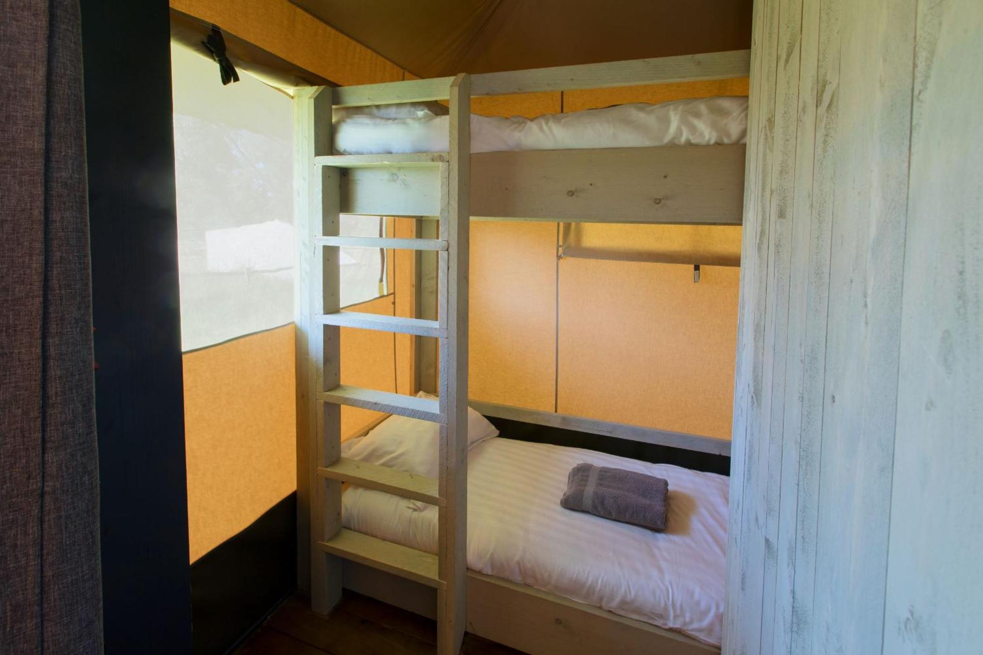 Horsley Hale Farm Glamping Hotel Ели Стая снимка