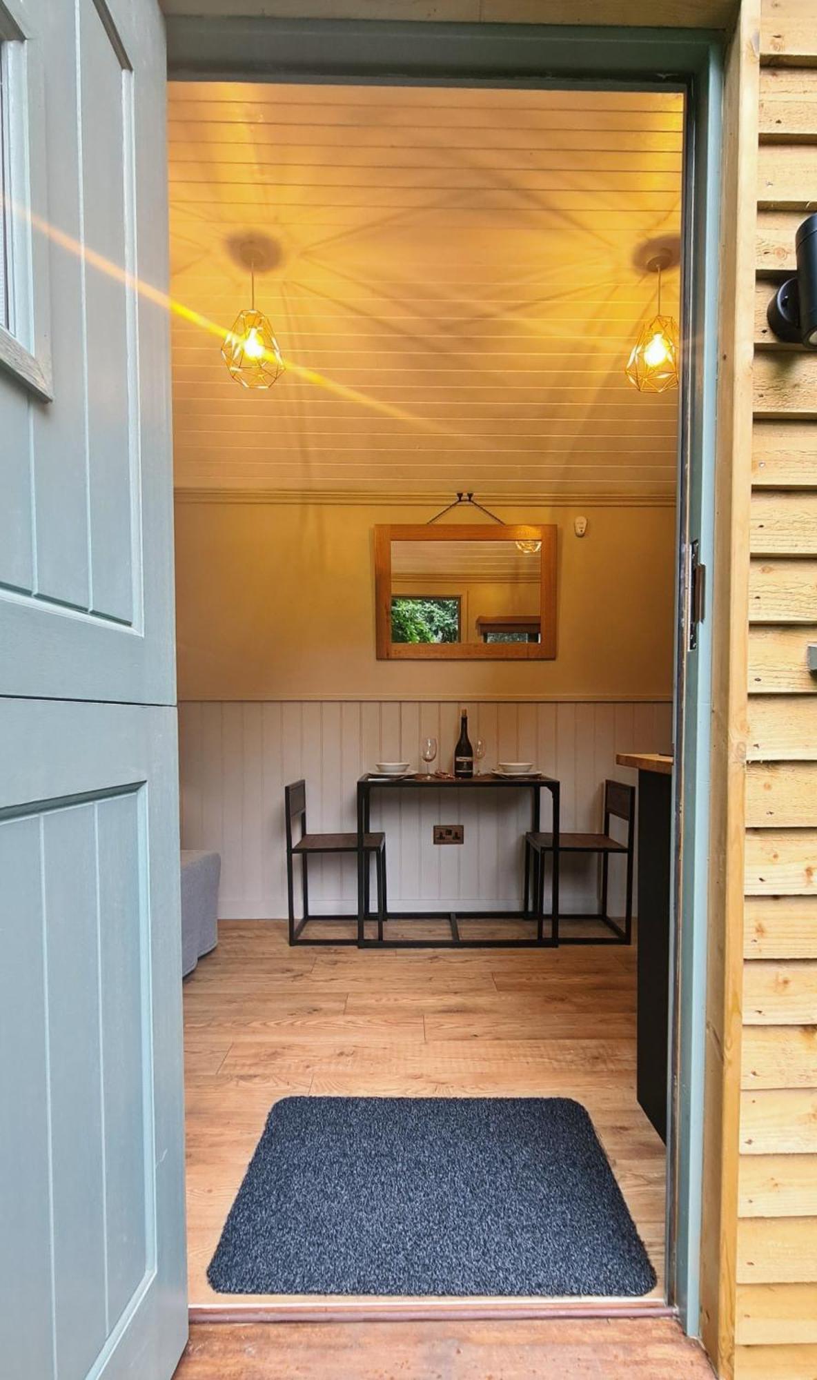 Horsley Hale Farm Glamping Hotel Ели Стая снимка